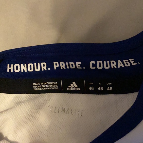 Warn Once Austin Matthews Away Jersey - Picture 3 of 3